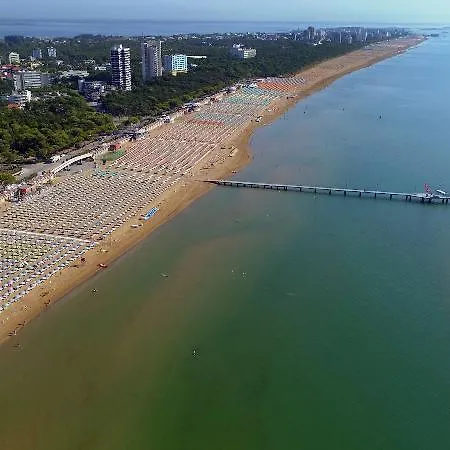 Otel Imperia Lignano Sabbiadoro